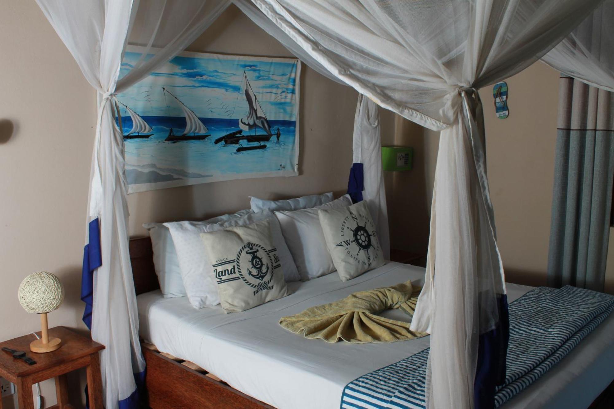 Driftwood Beach Lodge Jambiani  Exterior foto